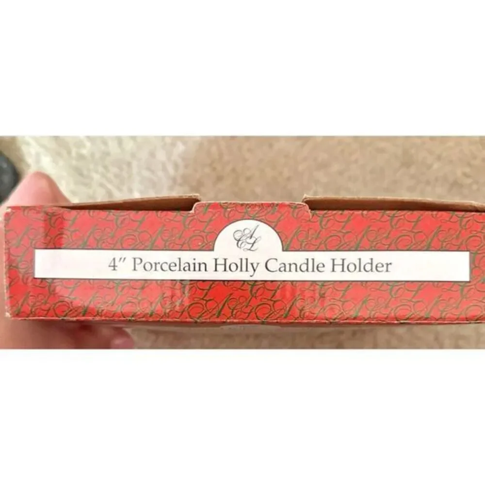 Vintage Artmark Chicago 7x4 Inch Porcelain Holly Candle‎ Holder NIB Holiday